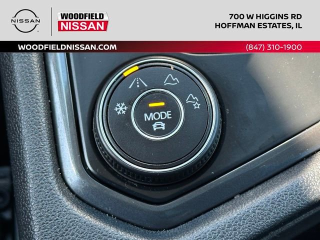 Used 2022 Volkswagen Tiguan SE AWD/4WD image 33