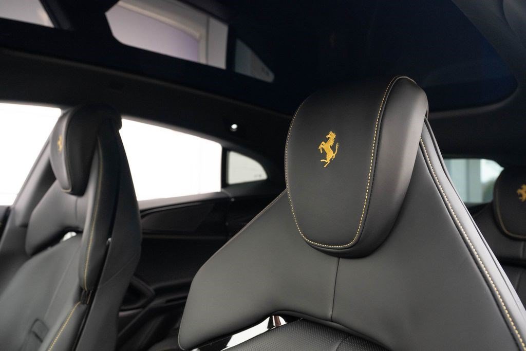 Used 2024 Ferrari Purosangue AWD/4WD image 54