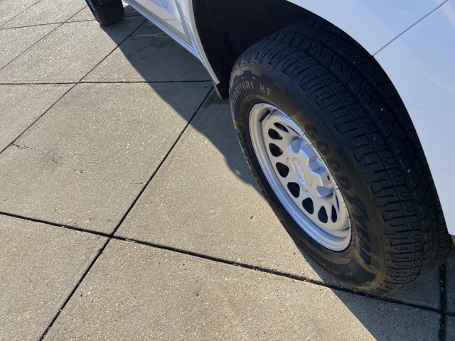 Used 2024 Chevrolet Colorado W/T image 31