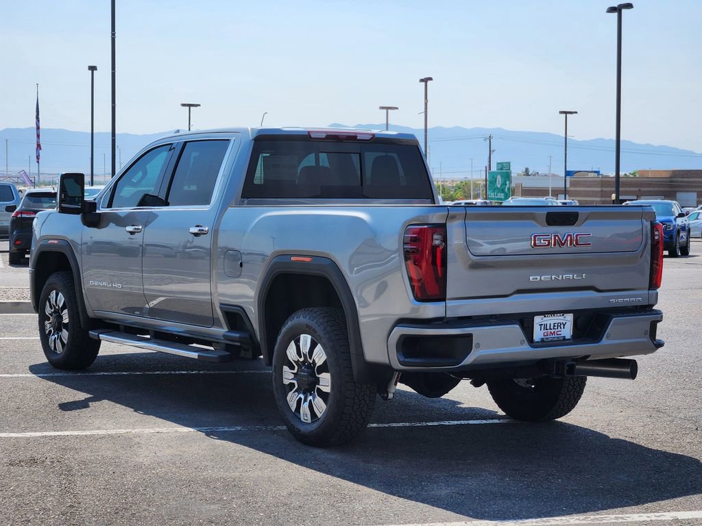 New 2025 GMC Sierra 2500 Denali image 8