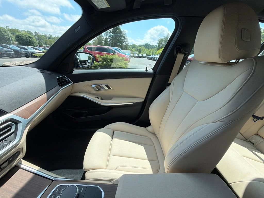 Used 2020 BMW 330i xDrive Sedan w/ Convenience Package AWD/4WD image 31