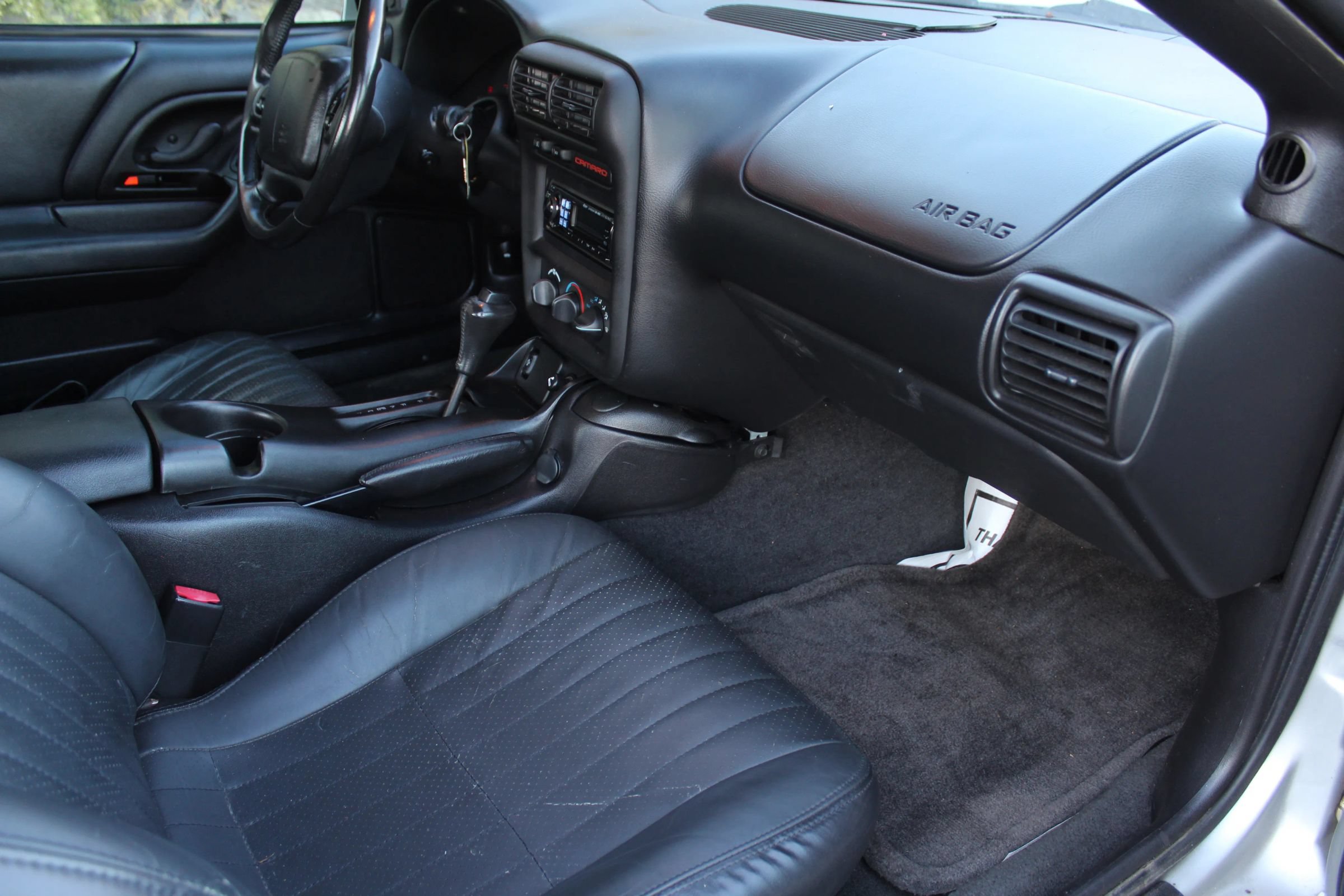 Used 2000 Chevrolet Camaro Z28 RWD image 14