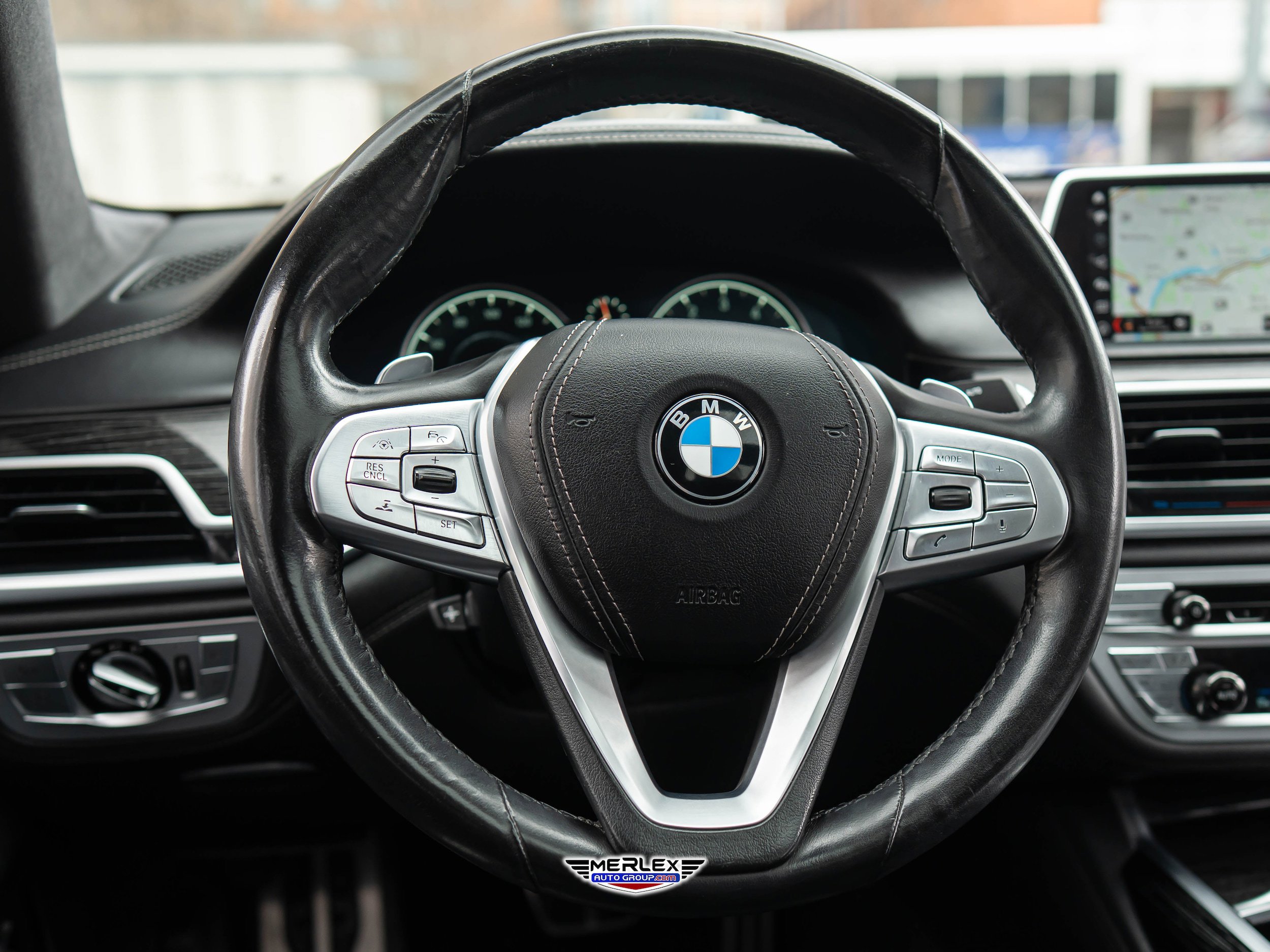 Used 2019 BMW 750i xDrive image 28