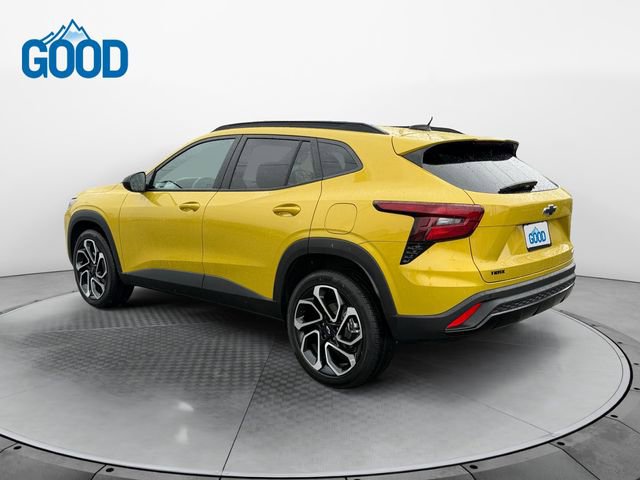 Used 2025 Chevrolet Trax RS w/ Driver Confidence Package image 3