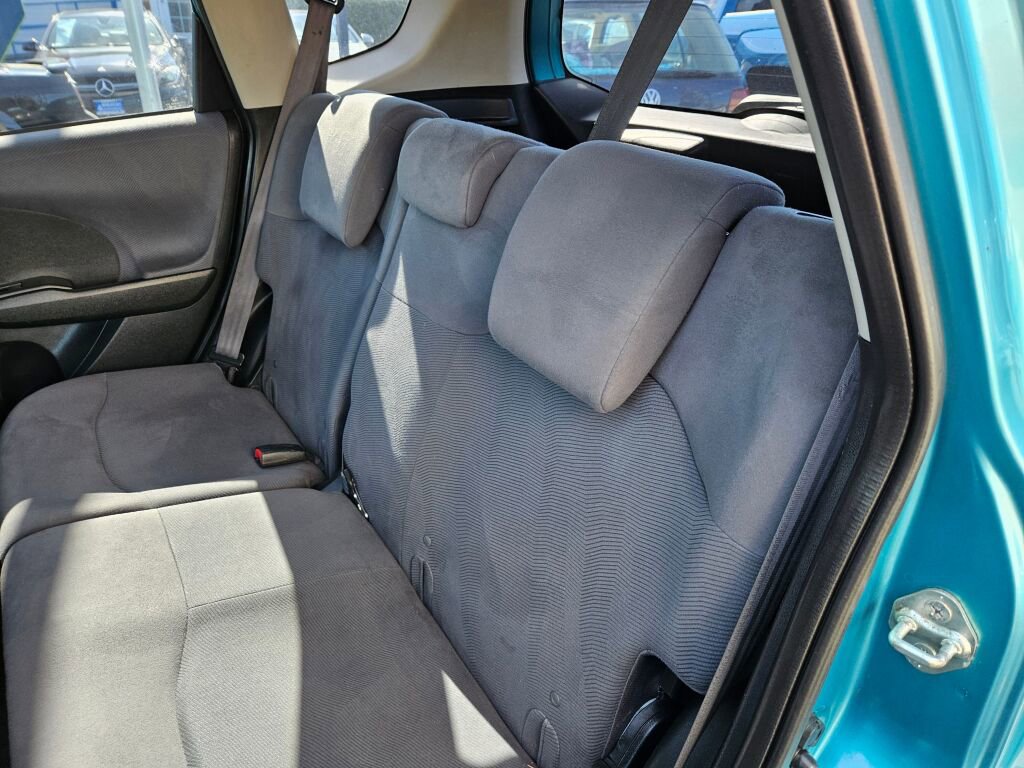 Used 2013 Honda Fit image 15