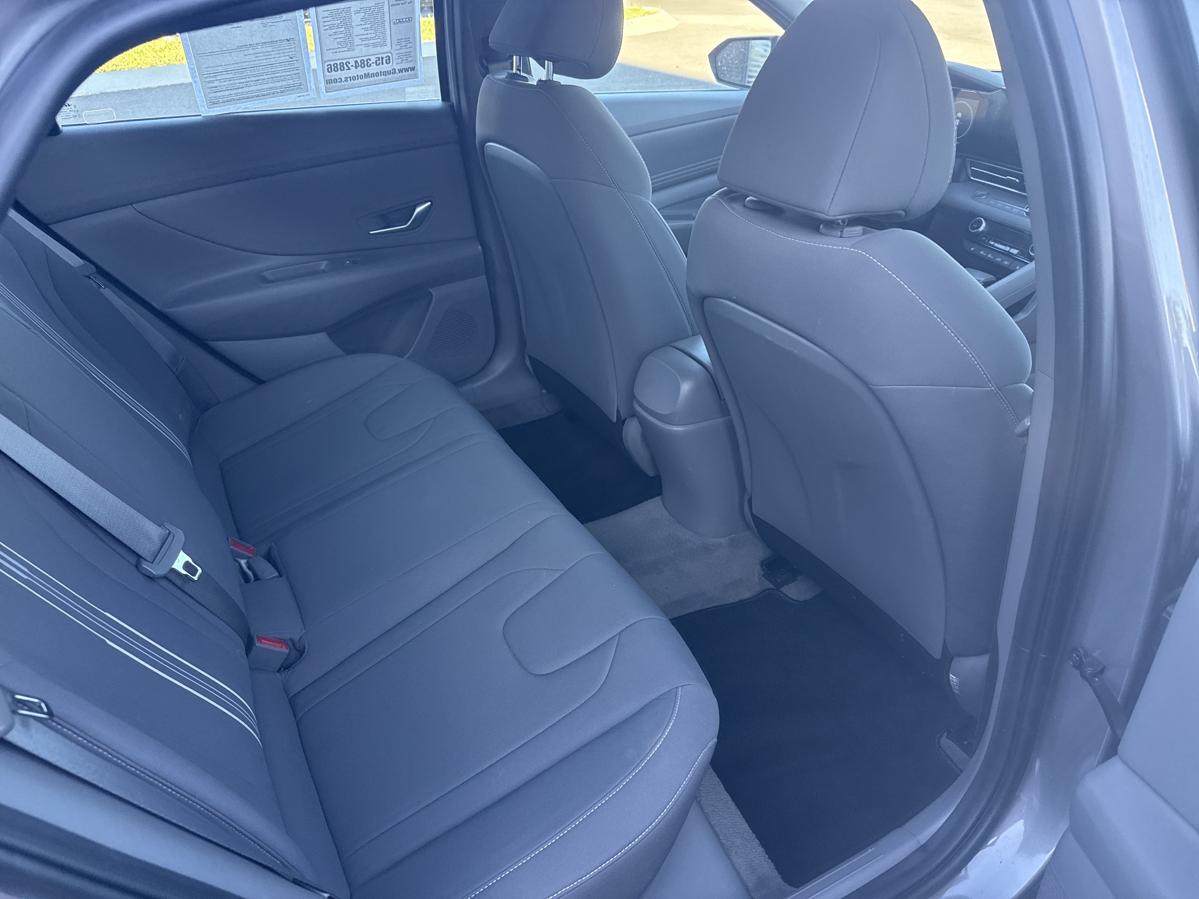 Used 2023 Hyundai Elantra SEL FWD image 12