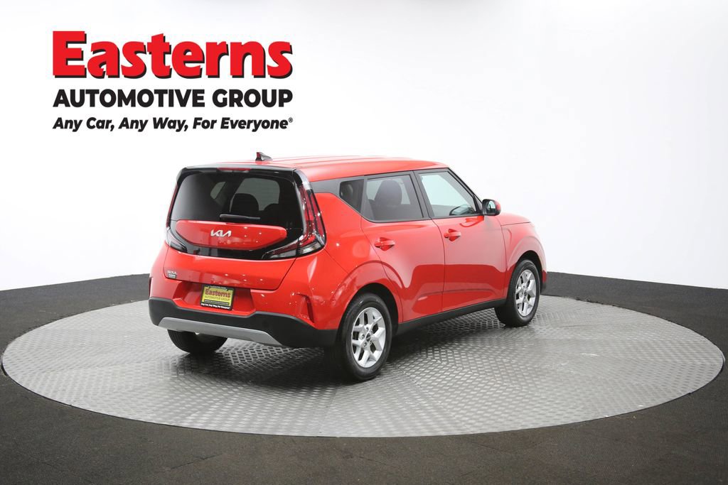 Used 2025 Kia Soul LX w/ LX Technology Package image 40