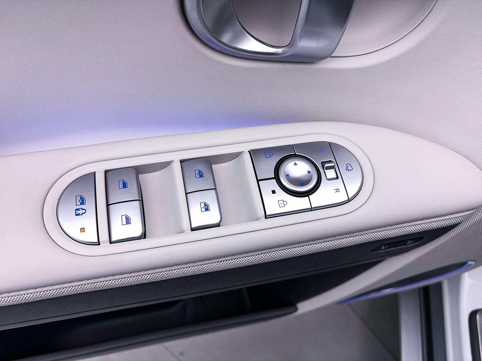 Used 2023 Hyundai Ioniq 5 Limited image 19