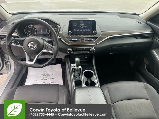 Used 2024 Nissan Altima 2.5 SV image 12