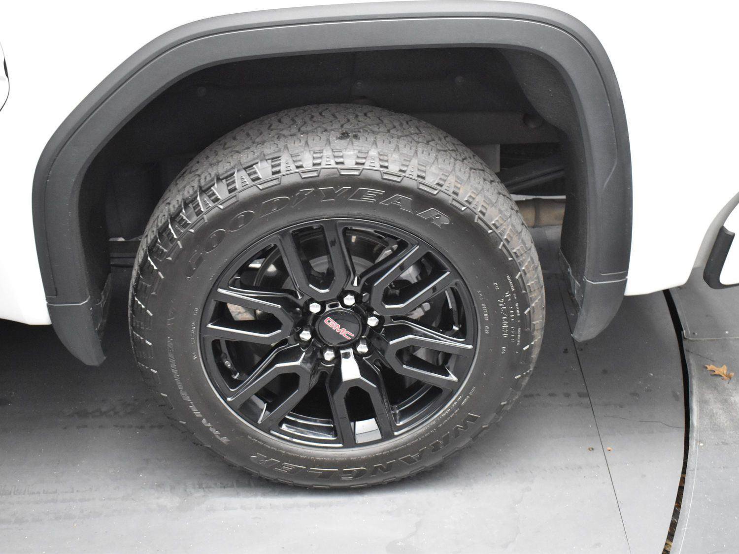 Used 2023 GMC Sierra 1500 Elevation w/ Elevation Premium Package image 33