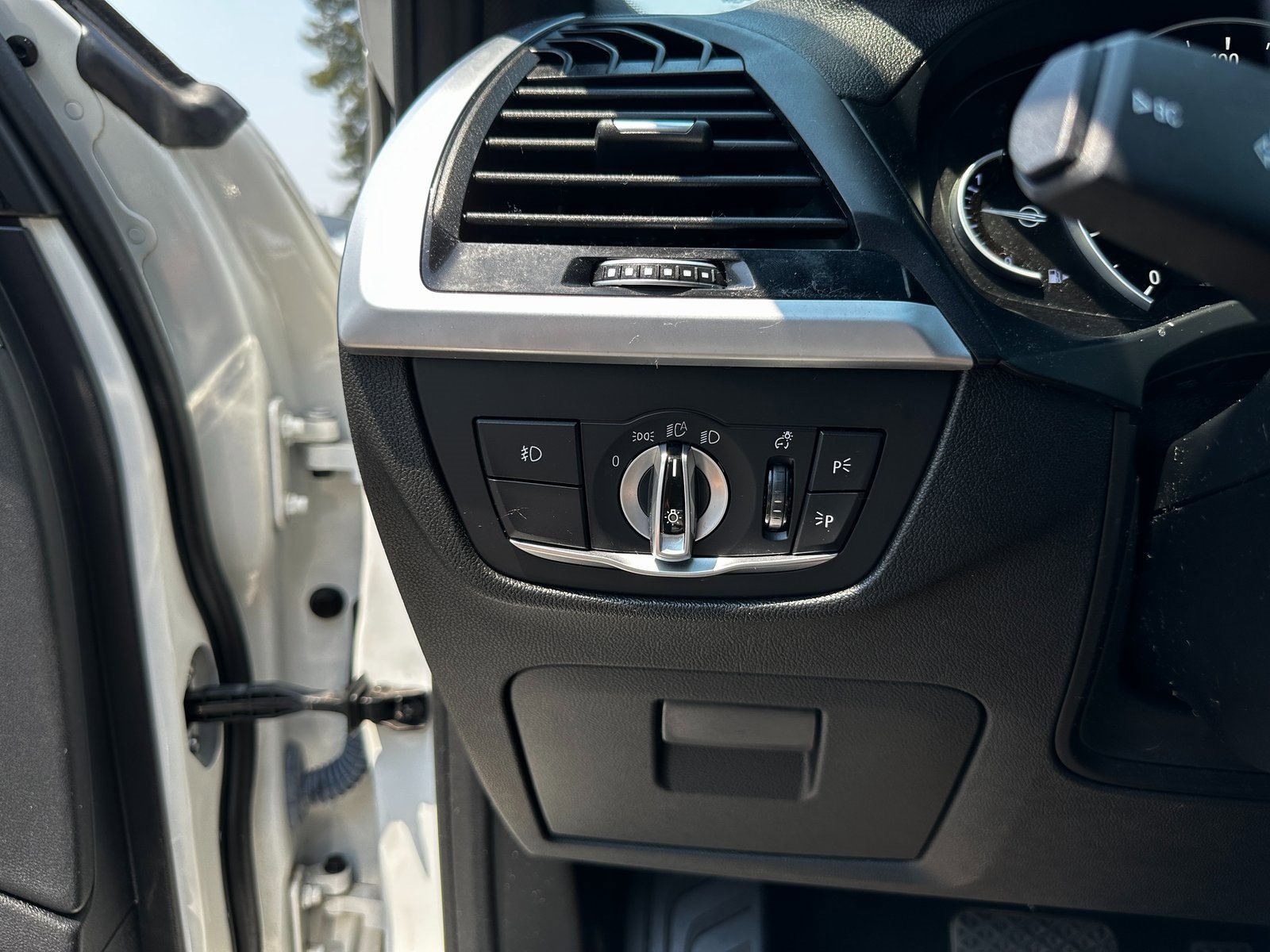 Used 2019 BMW X3 xDrive30i image 21