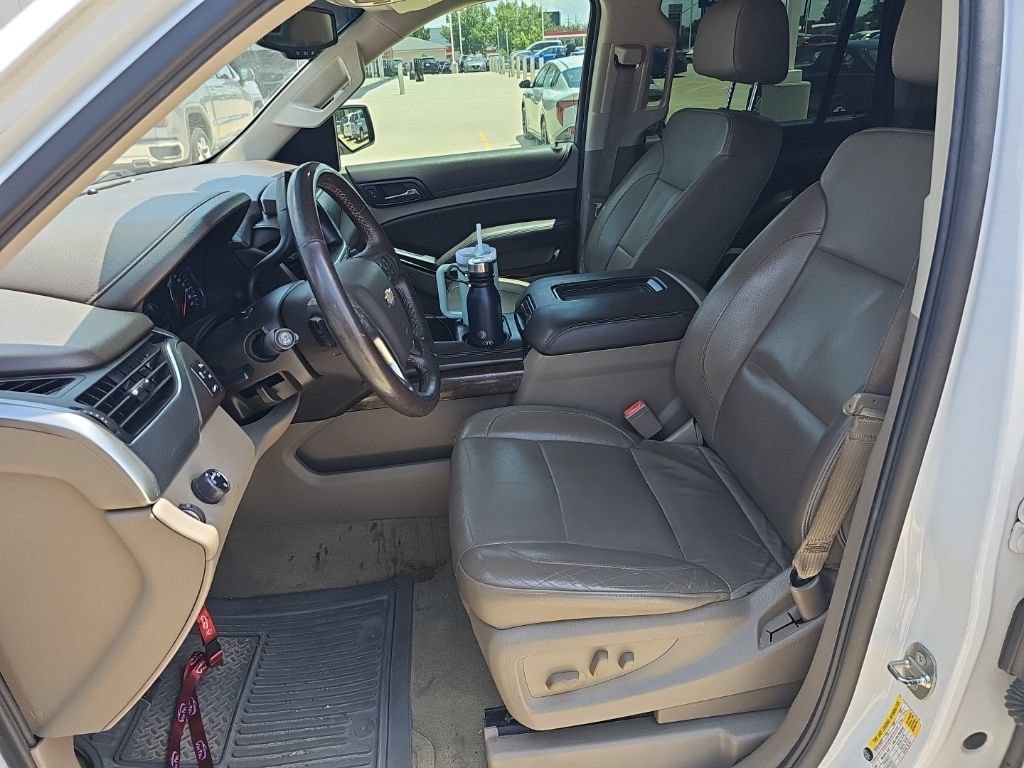 Used 2016 Chevrolet Tahoe LT RWD image 18
