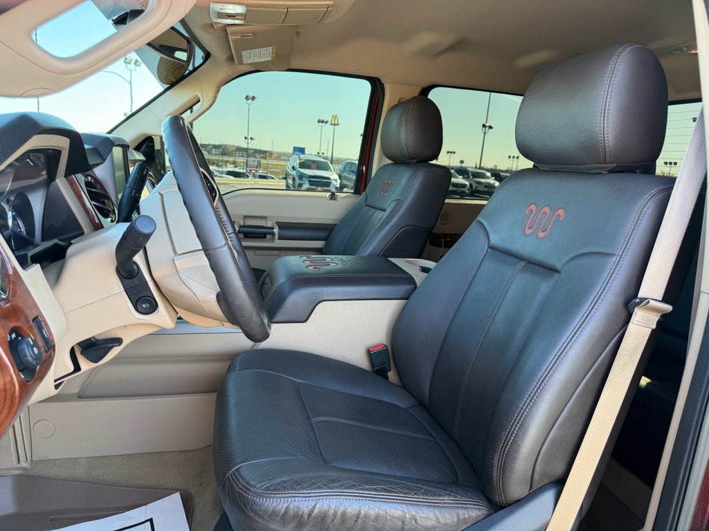 Used 2015 Ford F250 King Ranch w/ FX4 Off-Road Package AWD/4WD image 11