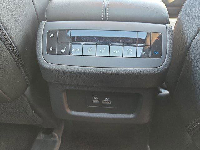 Certified 2025 Nissan Pathfinder SL w/ SL Premium Package image 31