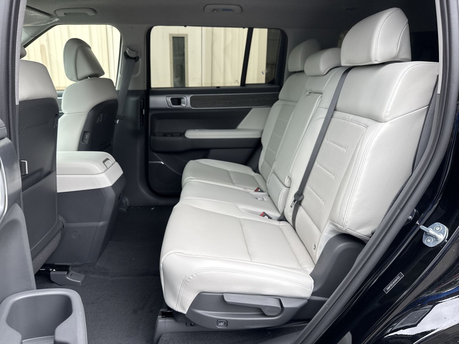 New 2027 Hyundai Santa Fe Limited AWD/4WD image 25