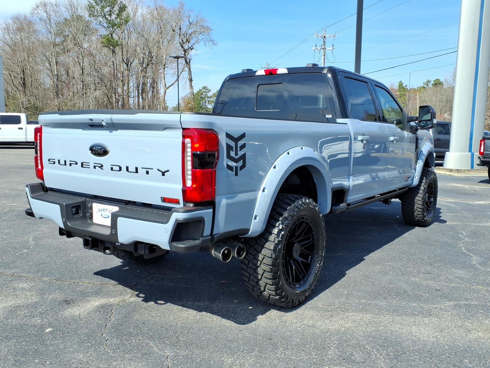 New 2026 Ford F250 Lariat w/ Black Appearance Package image 54