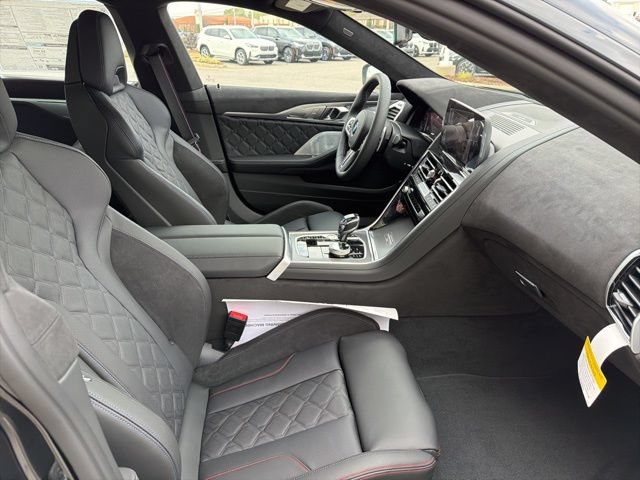 Used 2026 BMW M850i xDrive AWD/4WD image 22