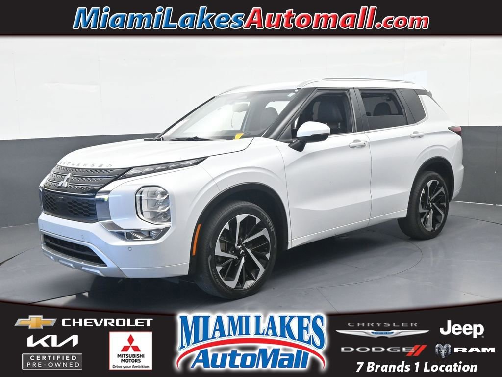 Used 2024 Mitsubishi Outlander SEL
