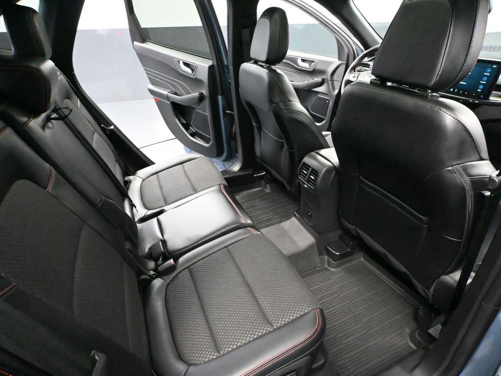 Used 2024 Ford Escape ST-Line w/ Tech Pack #1 image 48