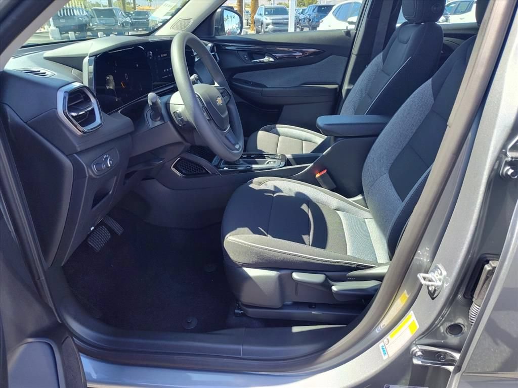 New 2026 Chevrolet TrailBlazer LS FWD image 5