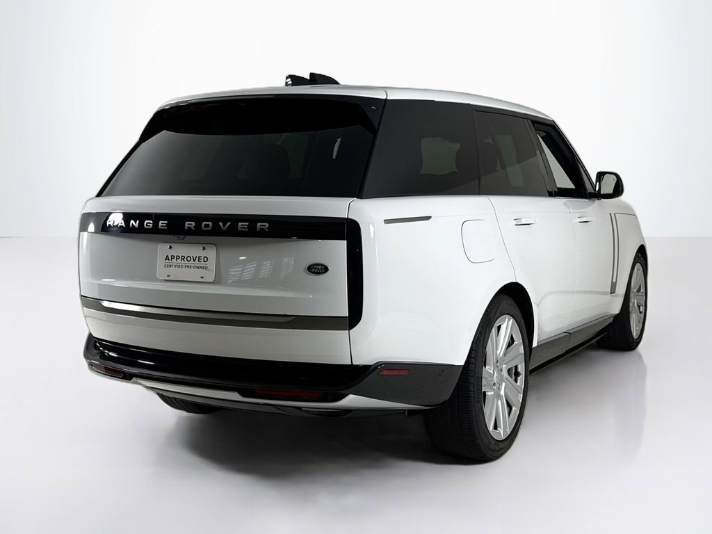 Used 2023 Land Rover Range Rover SE AWD/4WD image 5