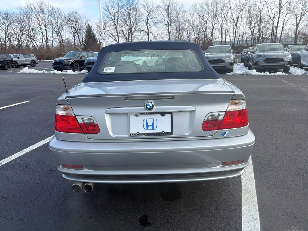 Used 2001 BMW 325Ci Convertible image 4