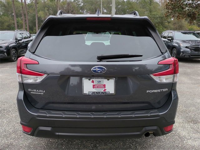 Used 2022 Subaru Forester Premium w/ Popular Package #2 image 5