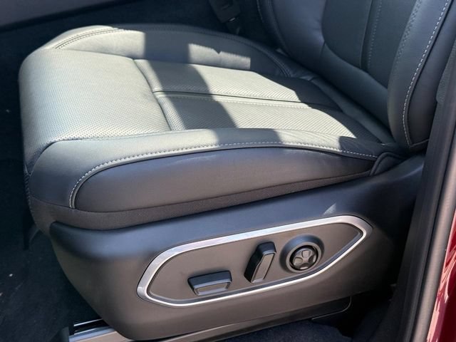 New 2026 Jeep Grand Wagoneer L Limited w/ Premium Group II AWD/4WD image 42