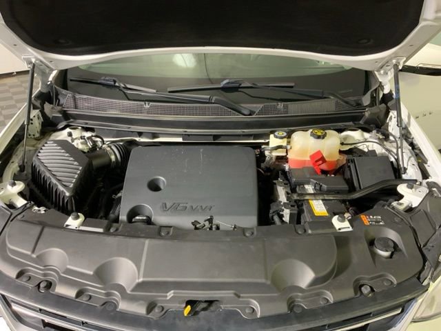 Used 2020 Chevrolet Traverse LT FWD image 39