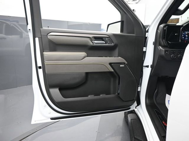 Used 2025 Chevrolet Silverado 1500 ZR2 image 9