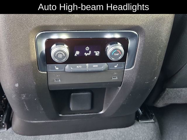 Used 2025 GMC Yukon XL Denali image 27