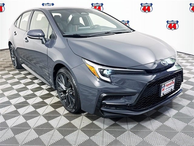 Certified 2023 Toyota Corolla Hybrid AWD Sedan image 4