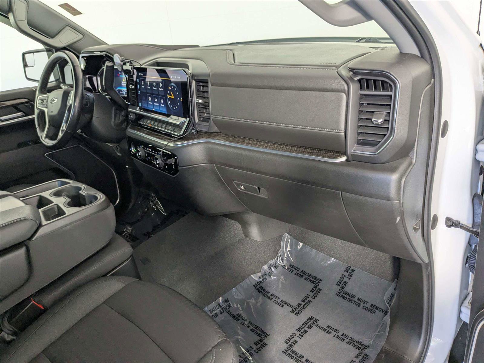 Used 2022 Chevrolet Silverado 1500 RST AWD/4WD image 29