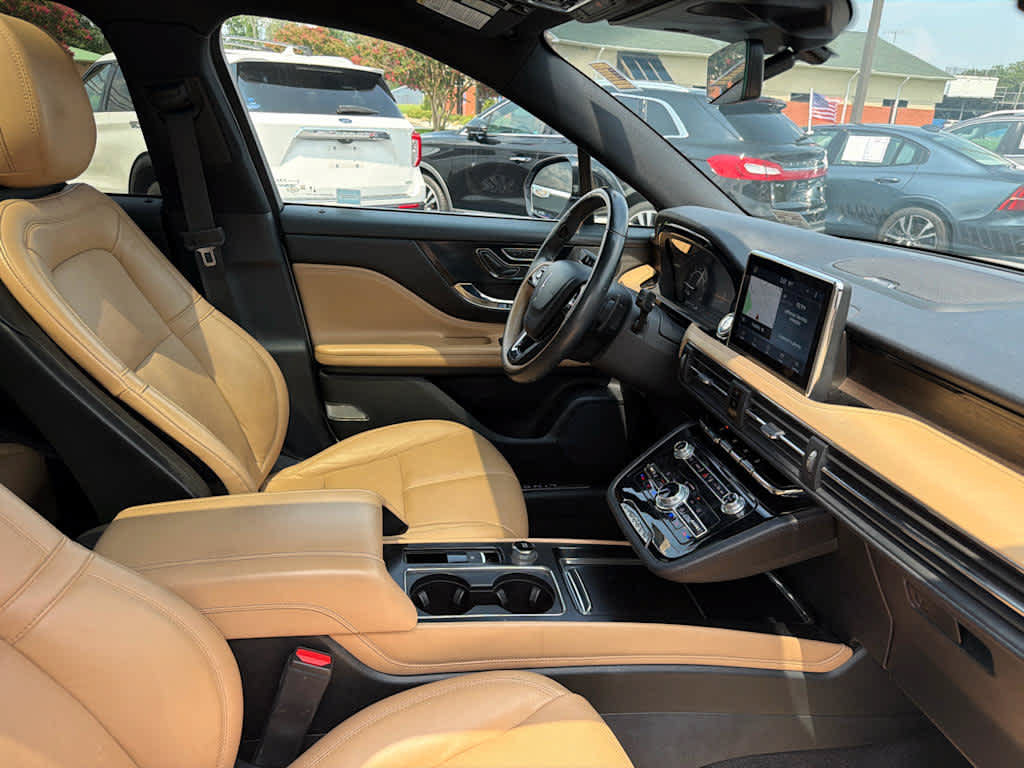 Used 2020 Lincoln Corsair Reserve w/ Elements Package AWD/4WD image 9