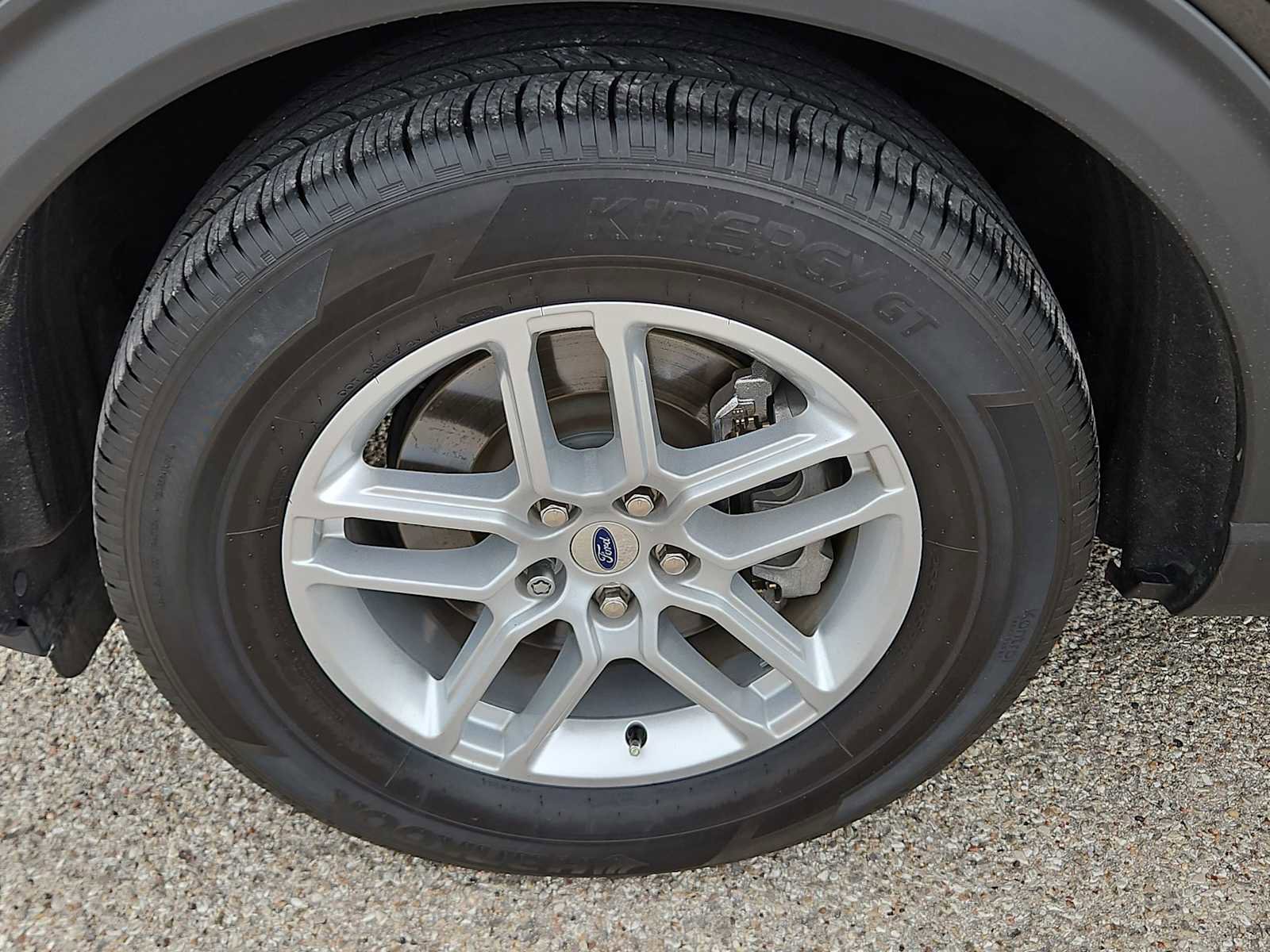 Used 2025 Ford Explorer Active w/ Active Comfort Package image 12