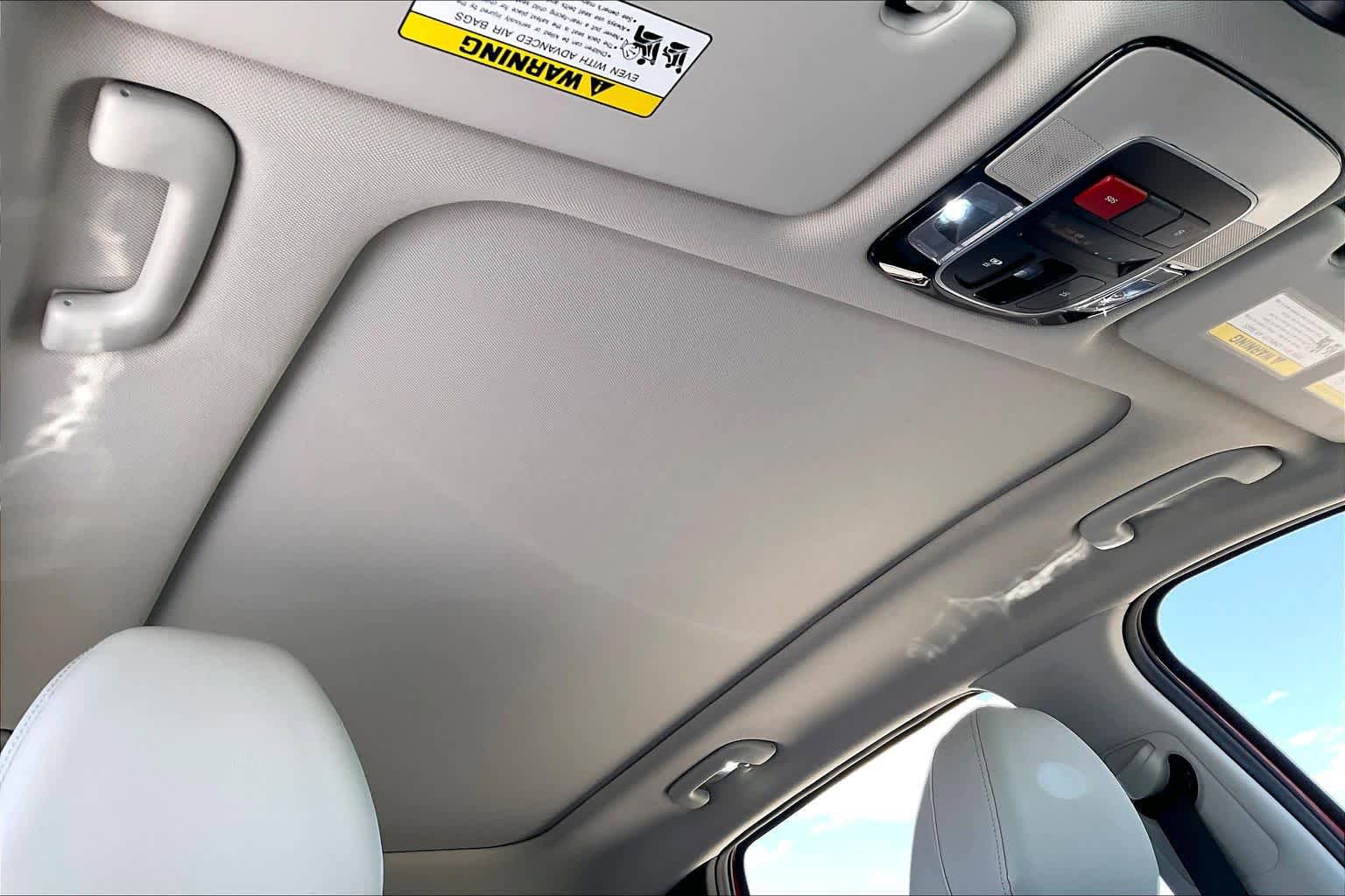 Used 2024 Hyundai Tucson Limited FWD image 14