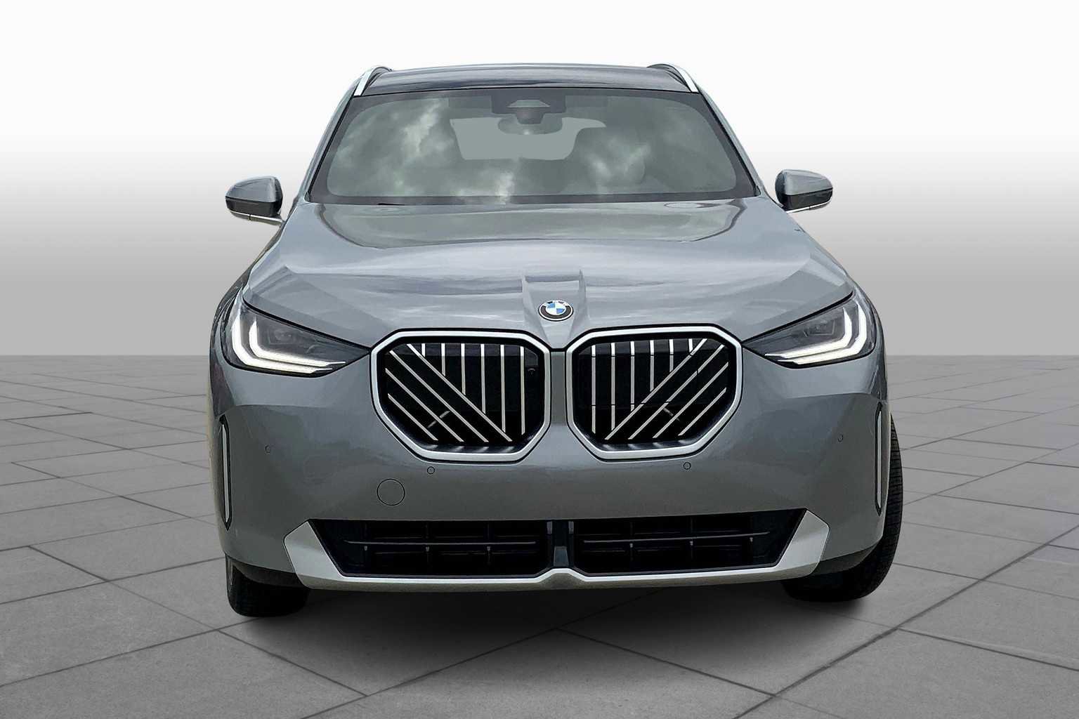 New 2025 BMW X3 xDrive30i image 3