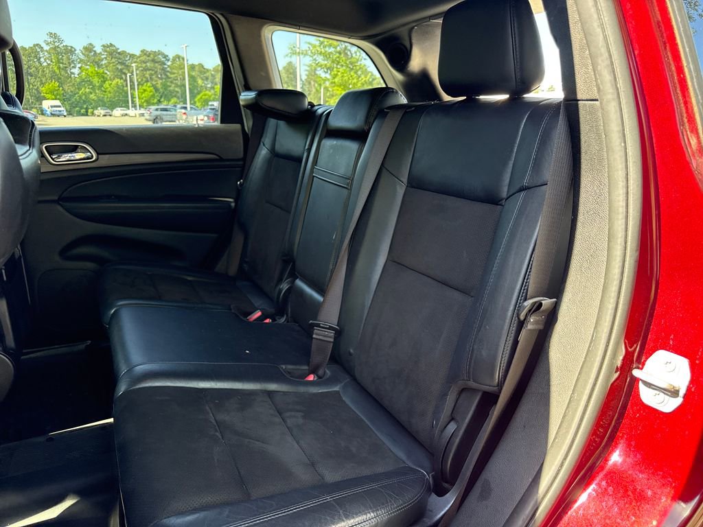 Used 2019 Jeep Grand Cherokee Laredo w/ Laredo X Package RWD image 30
