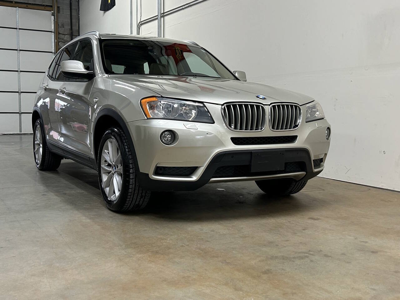 Used 2014 BMW X3 xDrive28i AWD/4WD image 34