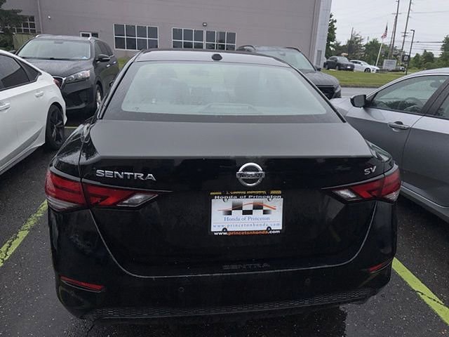 Used 2023 Nissan Sentra SV w/ All-Weather Package FWD image 6