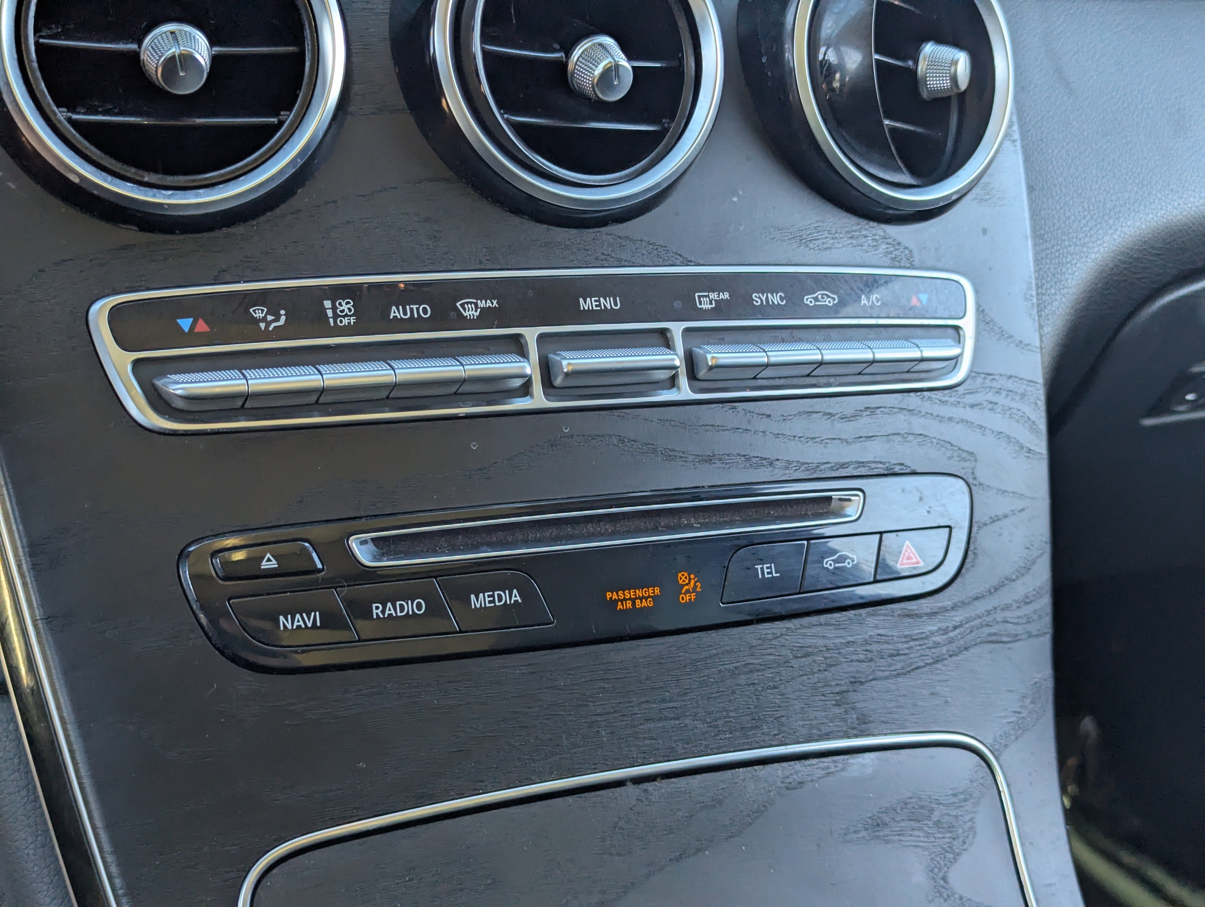 Used 2019 Mercedes-Benz GLC 300 GLC 300 image 26