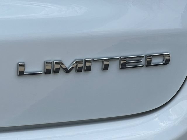 Used 2024 Jeep Compass Limited AWD/4WD image 9