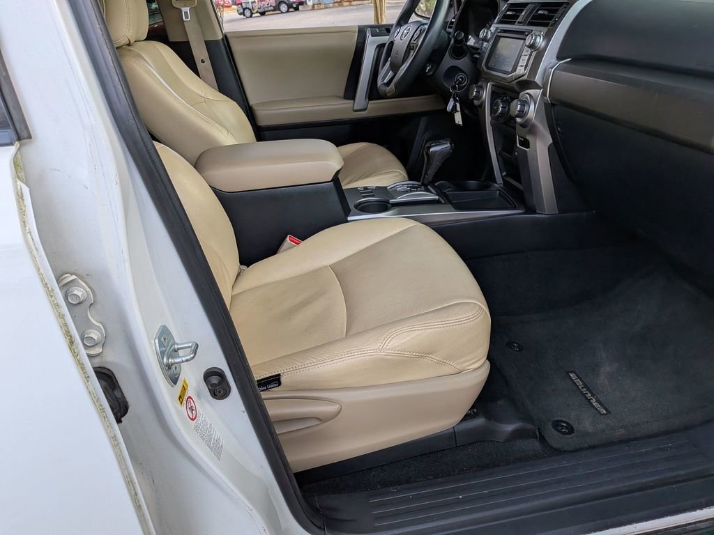 Used 2018 Toyota 4Runner SR5 image 29