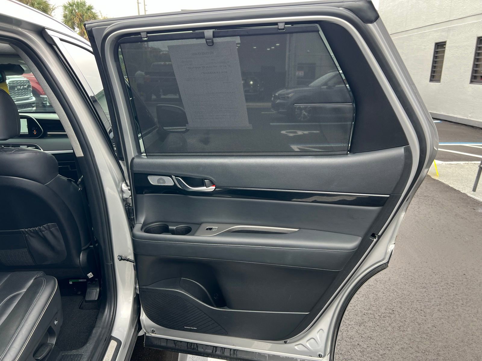 Used 2022 Hyundai Palisade Limited w/ Cargo Package image 50