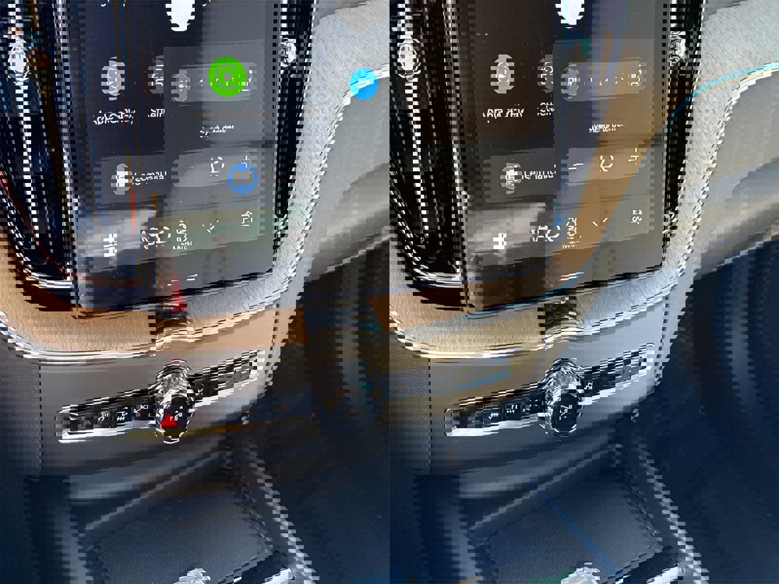 New 2026 Volvo XC60 B5 Core w/ Climate Package image 28