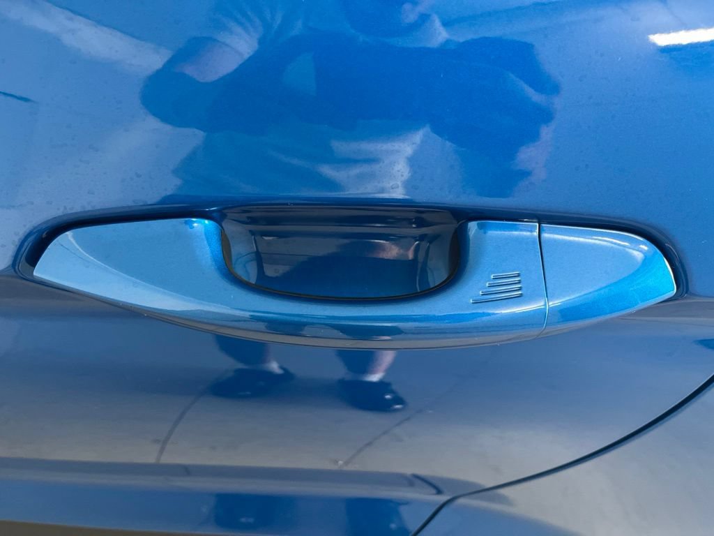 Used 2020 Ford Mustang Coupe w/ Equipment Group 101A RWD image 33
