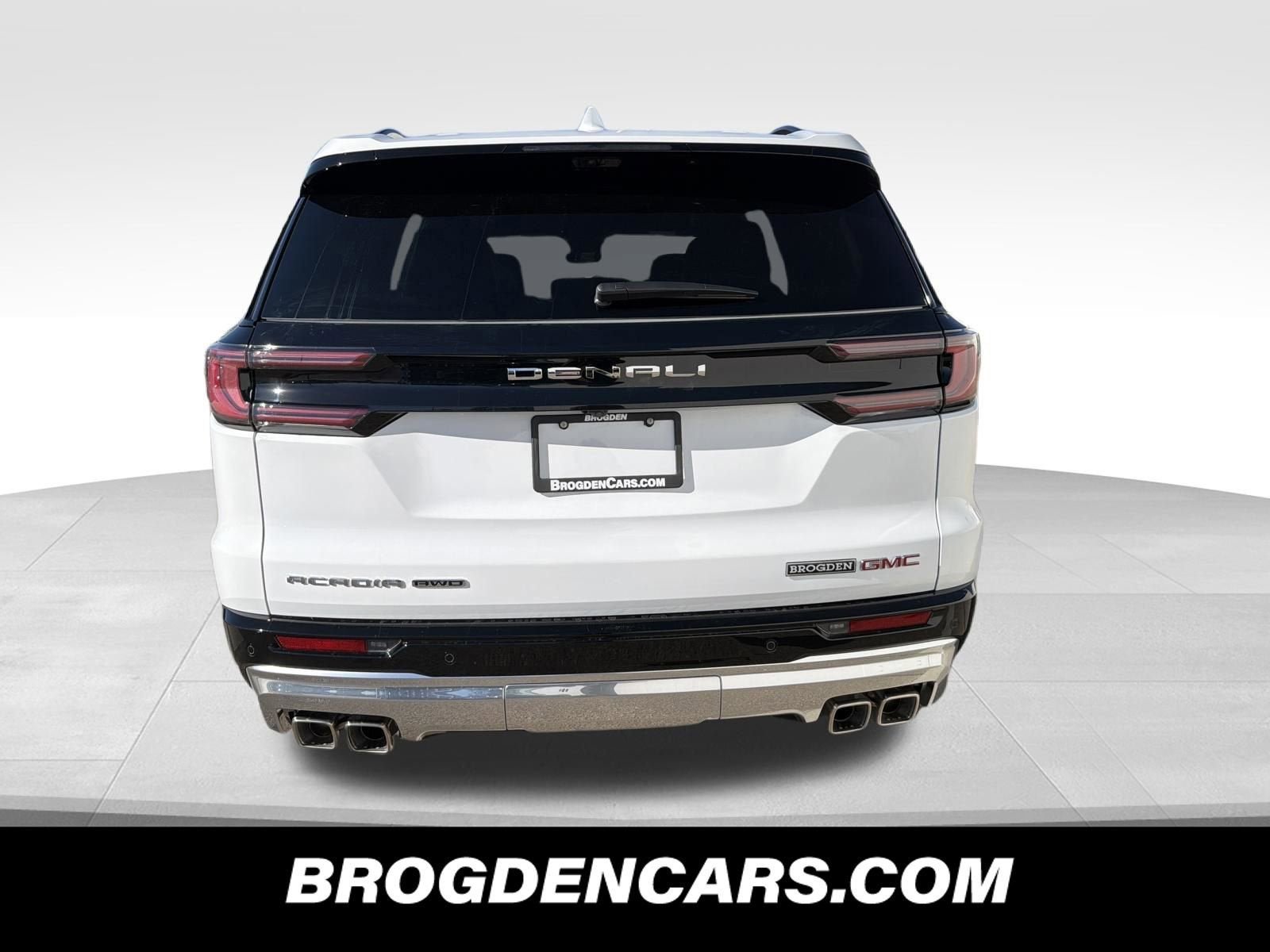 New 2026 GMC Acadia Denali w/ Super Cruise Package AWD/4WD image 7