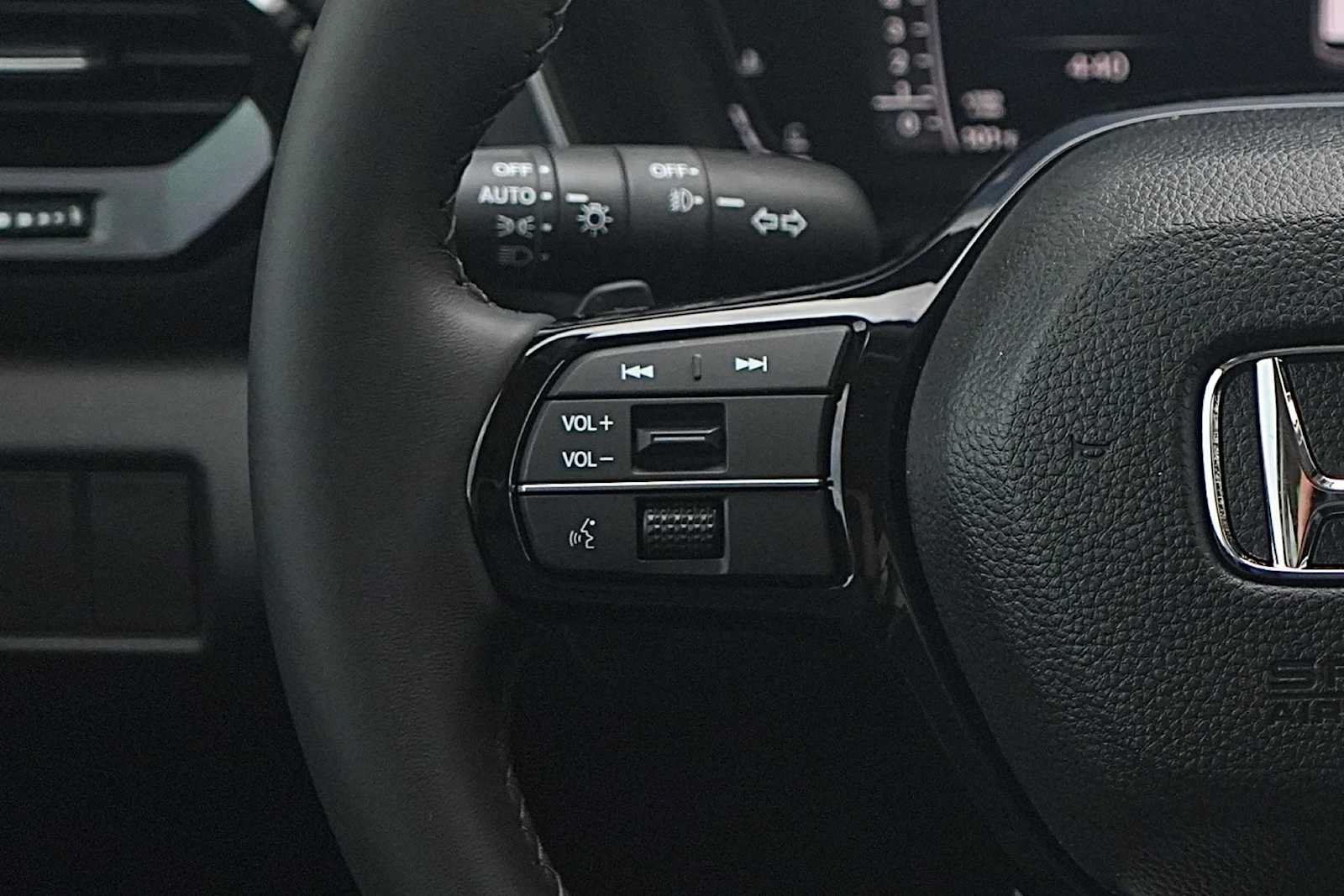 New 2026 Honda Pilot Black Edition image 16