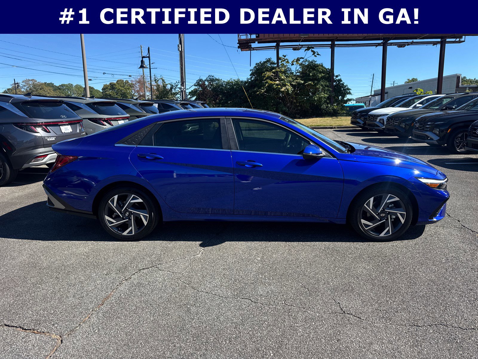 Certified 2025 Hyundai Elantra Limited image 8