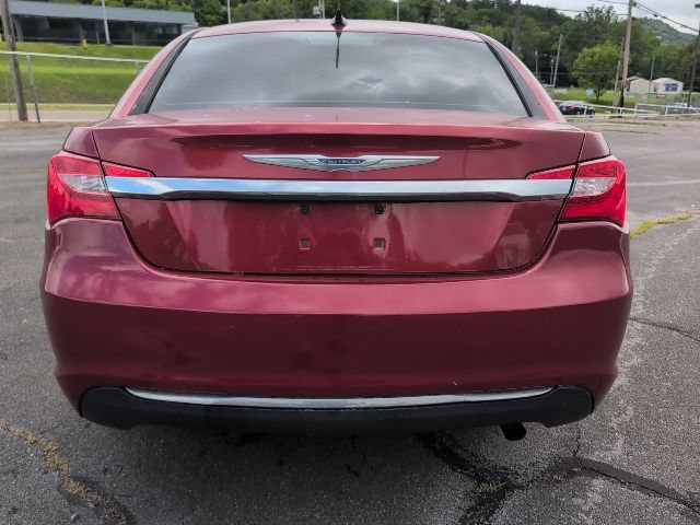 Used 2013 Chrysler 200 Touring w/ Cold Weather Group FWD image 7